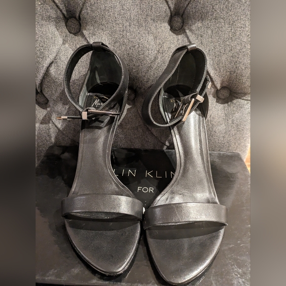 GUC Elin Kling for Marciano Black Leather Shoes - Picture 10 of 10